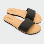 Z0ZR081000 Black Women Simple Slide Sandals Volcom Footwear