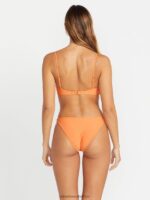 Z0ZR081064 Sunset Women Simply Seamless Scoop Bikini Top Volcom Clothing - Image 2