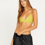 Z0ZR081099 Black Women Simply Core 2" Boardshorts^Black Volcom Clothing