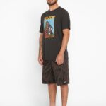 Z0ZR08119 Vintage Black Men Farm to Yarn Submerged Short Sleeve Tee Volcom Clothing