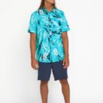 Z0ZR08163 Electric Blue Men Bleeding Leaf Short Sleeve Shirt Volcom Clothing