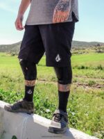 Z0ZR08229 Black Men Trail Ripper Shorts Volcom Clothing