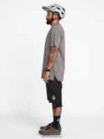 Z0ZR08229 Black Men Trail Ripper Shorts Volcom Clothing - Image 8