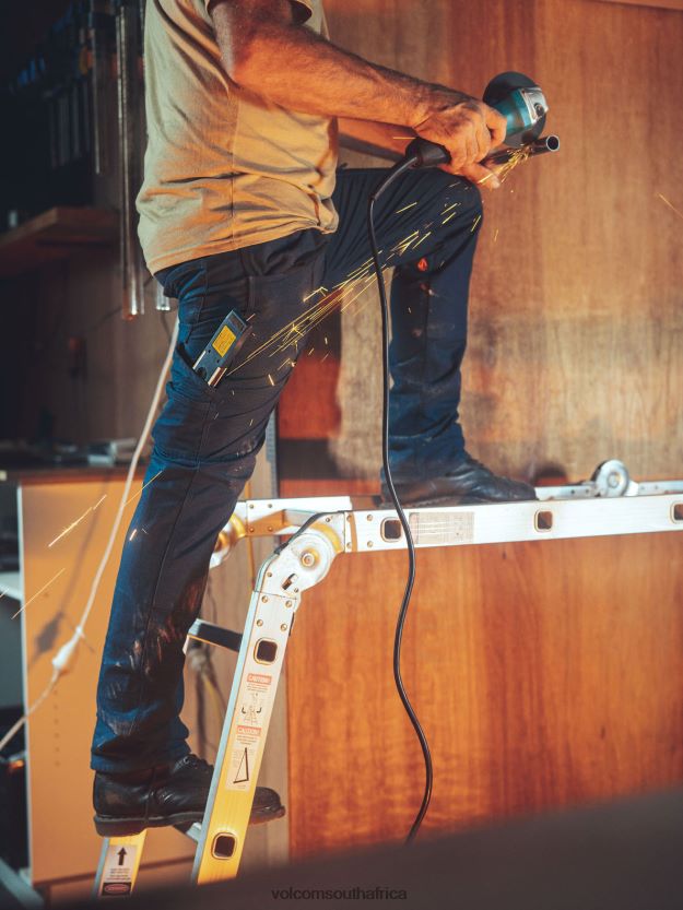 z0zr08296_navy_men_workwear_caliper_pants_volcom_clothing.jpg Z0ZR08296 Navy Men Workwear Caliper Pants Volcom Clothing - Image 1