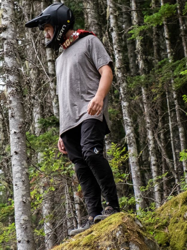 z0zr08315_black_men_trail_ripper_pants_volcom_clothing.jpg Z0ZR08315 Black Men Trail Ripper Pants Volcom Clothing - Image 1