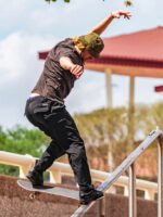 Z0ZR08316 Pirate Black Men Skate Vitals Alec Majerus Pants Volcom Clothing