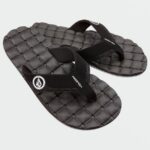 Z0ZR08584 Black White Men Recliner Sandals Volcom Footwear
