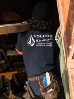 Z0ZR0863 Navy Men Workwear Short Sleeve Tee Volcom Clothing - Image 12