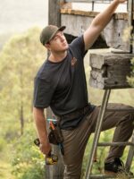 Z0ZR0864 Black Men Workwear Short Sleeve Tee Volcom Clothing