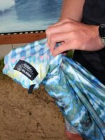 Z0ZR08666 Tie Dye Men Packable Beach Towel Volcom x Matador Surf - Image 14