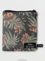 Z0ZR08686 Rinsed Black Men Matador Packable Towel Poncho Volcom Surf - Image 5