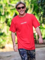 Z0ZR088 Ribbon Red Men Neweuro Short Sleeve Tee Volcom Clothing - Image 2