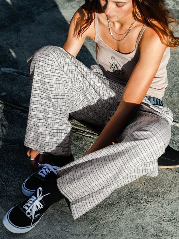 z0zr08936_sand_women_thisthatthem_skate_pants_volcom_clothing.jpg Z0ZR08936 Sand Women Thisthatthem Skate Pants Volcom Clothing - Image 1