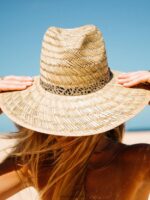 Z0ZR08974 Natural Women Throw Shade Straw Hat Volcom Accessories - Image 3